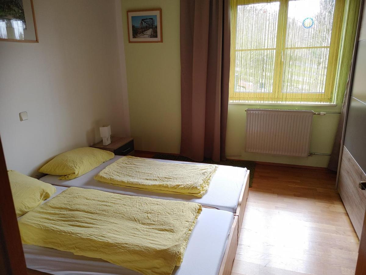 Ferienwohnung Familie Hofmann Aschach an der Steyr Exterior photo